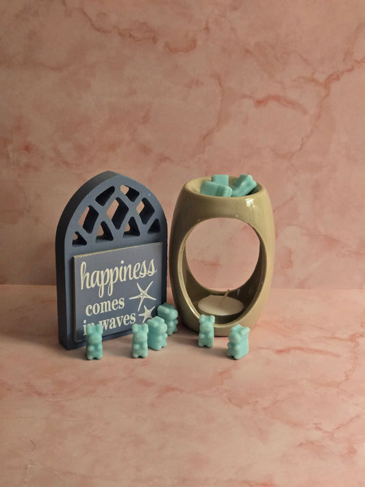 Sunshine in A Melt: Shimmering Pineapple Wax Melts